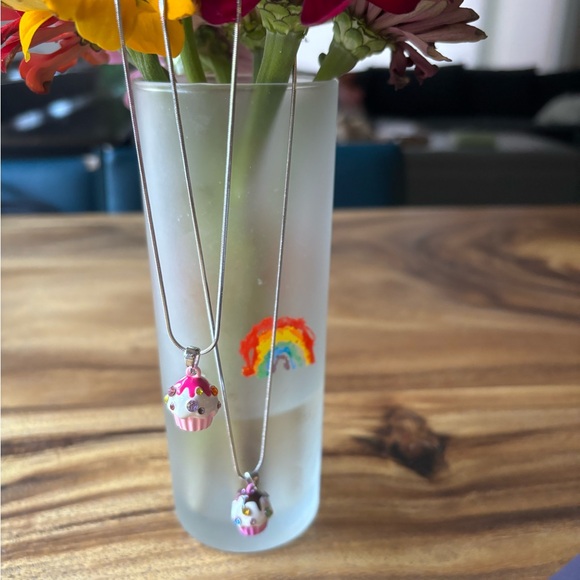 2 cupcake necklaces, brand new. - Picture 7 of 7